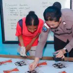 Menjaga Warisan Batik Papua, Satgas Ops Damai Cartenz Kunjungi Sanggar Ameldi