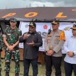 Bupati Yahukimo Bantah Isu Keterlibatan TNI-Polri Jadi Guru dan Nakes