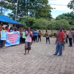 Puluhan Calon Mahasiswa Kabupaten Mimika Gelar Aksi Demo Damai