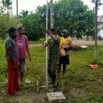 Mudahkan Akses Air Bersih, Satgas TMMD Kodim 1710/Mimika Pasang Instalasi Pipa Sumur Bor