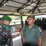 33 Prajurit Kodim 1710/Mimika Terima Kenaikan Pangkat