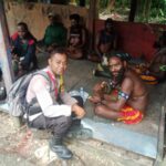 Jaga Kamtibmas, Bhabin Hangaitji Polres Mimika, Lakukan Sambang Warga