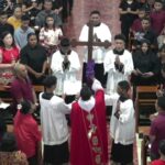 Ribuan Umat Katolik Ikuti Misa Jumat Agung di Gereja St. Stefanus Sempan