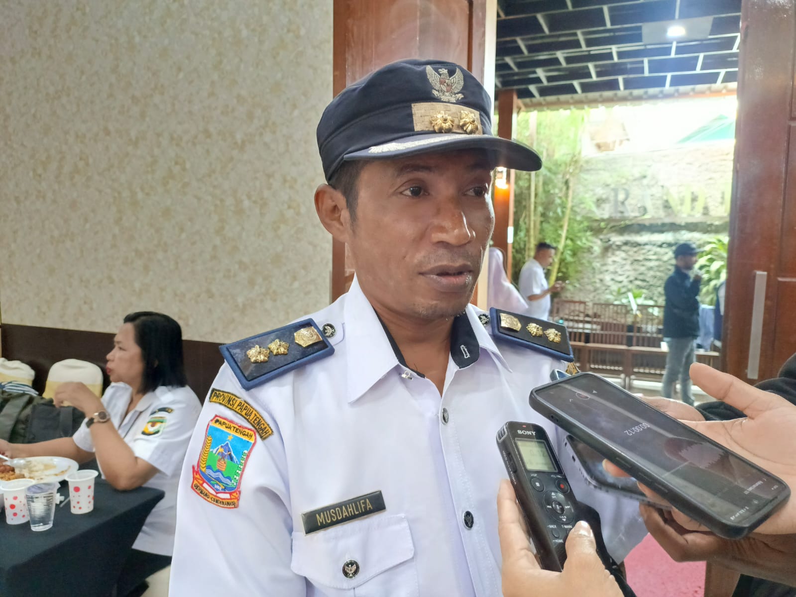 Tiga Tahun Layanan Dukcapil di Kamoro Jaya, Warga Merasa Terbantu