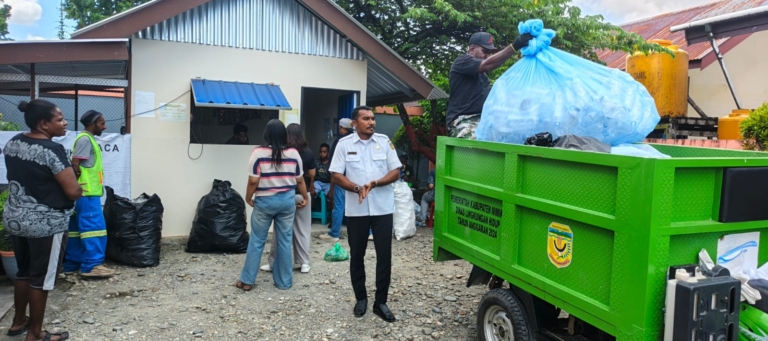 Antusiasme Warga Inauga Meningkat, Program Kios Sampah Tukar Sembako Mulai Berdampak