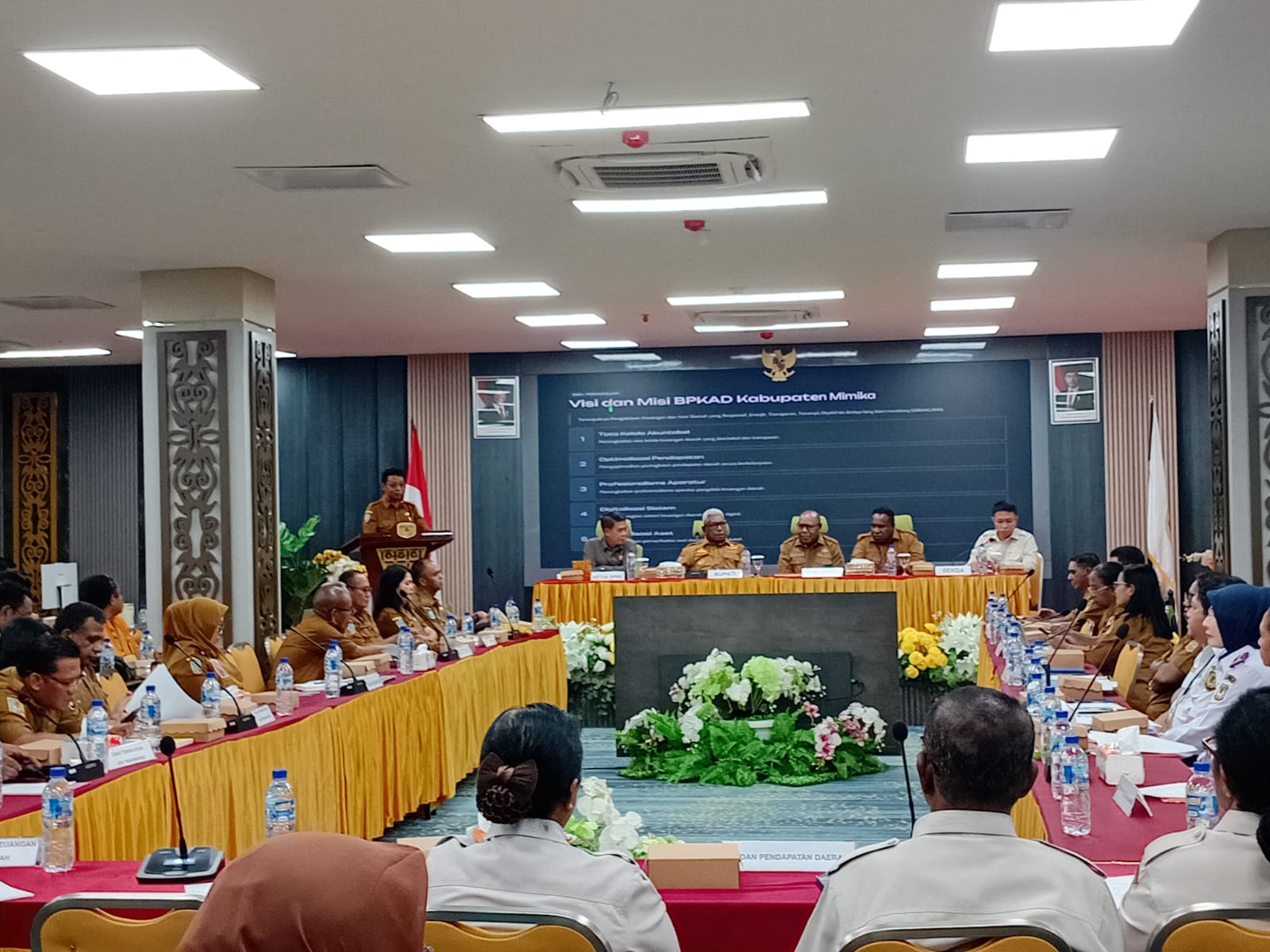 Bupati Soroti Perusahaan “Siluman” di Mimika: Izin dari Jakarta, Pajak Daerah Nihil