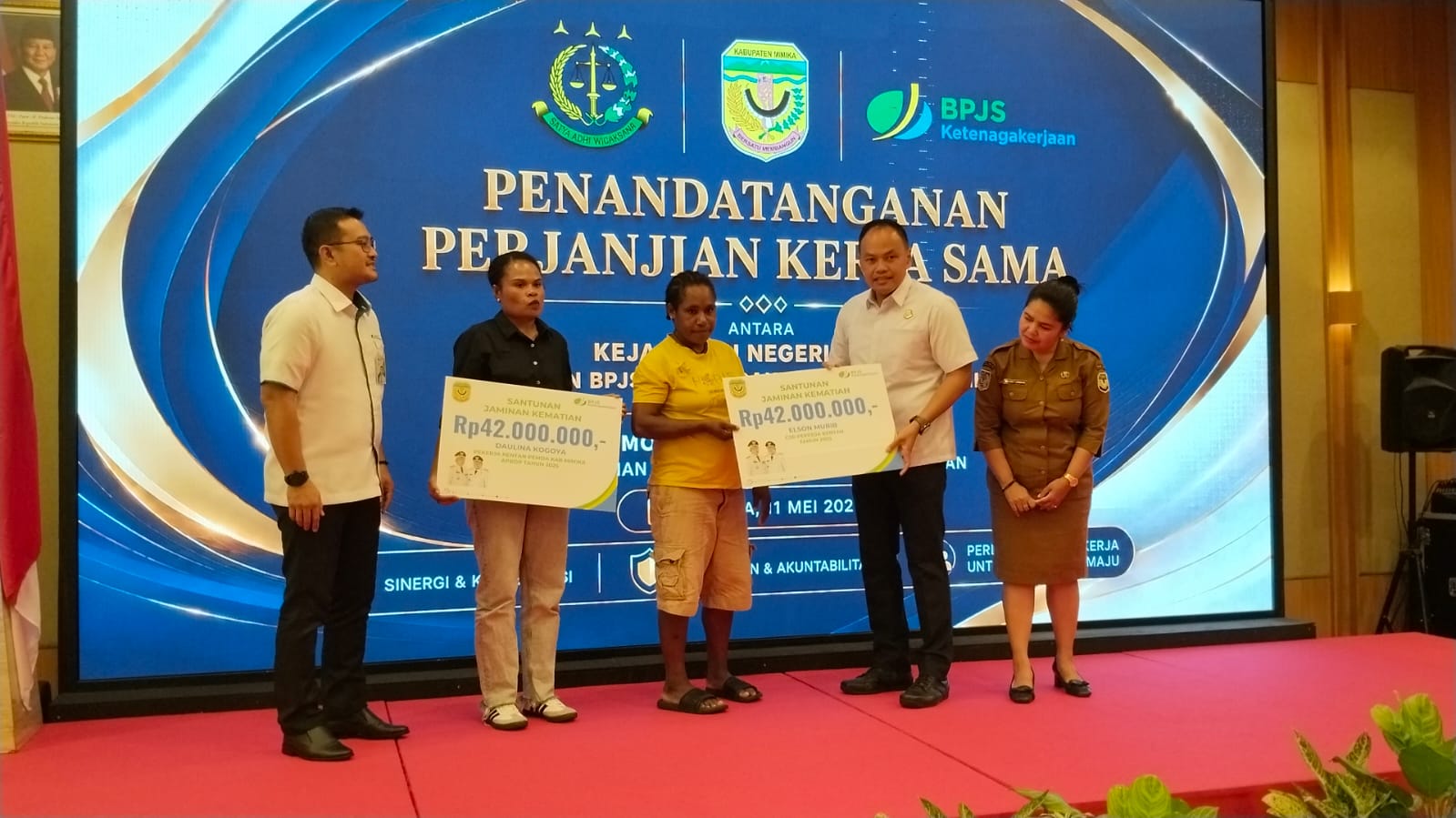Pemkab Mimika Ingatkan Perusahaan: Jangan Abaikan Hak Jaminan Sosial Pekerja 2 WhatsApp Image 2026 05 11 at 19.31.35 1