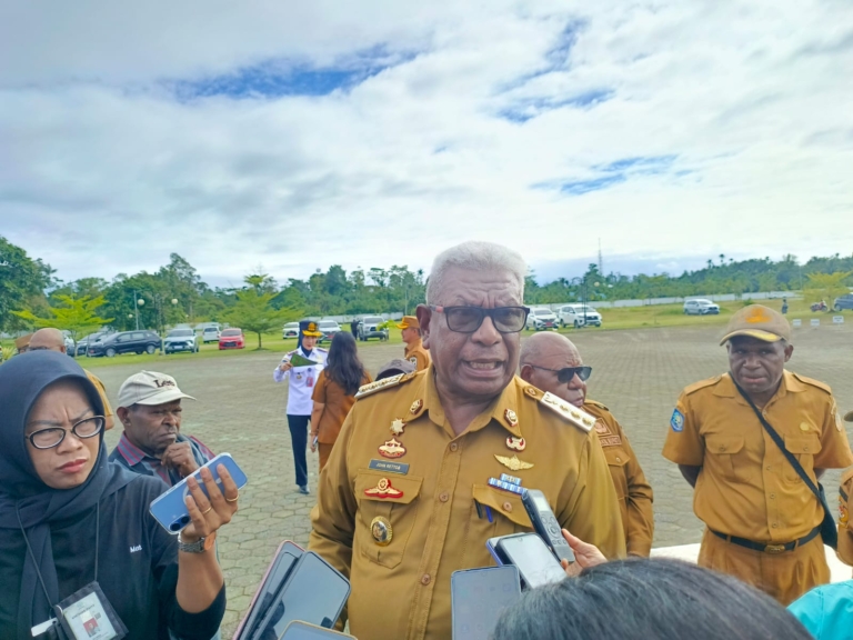 Bupati Mimika: ASN Harus Melek Etika Bermedia Sosial, Jangan Sampai Merugikan Pemerintah