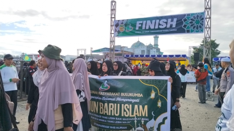 Ribuan Warga Timika Meriahkan Pawai Ta’aruf Sambut Tahun Baru Islam 1 Muharram 1448 H