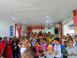 Gereja GMII Efata Gelar VBS di Kampung Nawaripi, Liburan Anak Diisi Pendalaman Alkitab