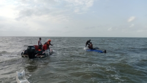 Speed Boat 150 Pk Tenggelam Di Perairan Manasari, Satu Korban Selamat Dievakuasi Tim Sar Gabungan