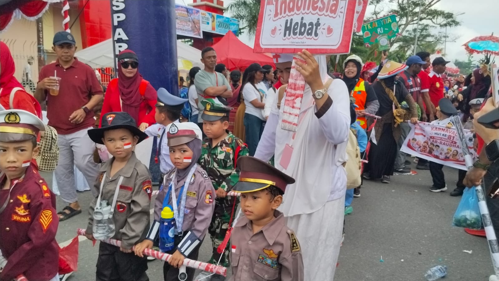 Karnaval Budaya Pelajar Meriahkan HUT ke-81 RI di Mimika, Bupati: Tahun Depan Lebih Banyak Peserta 2 IMG 20260811 WA0044