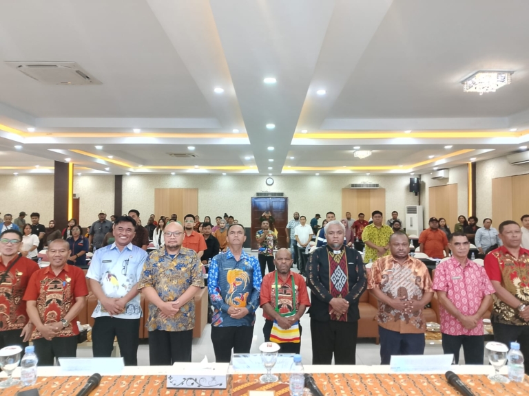 Pemerintah Kabupaten Mimika Gelar Bimtek Perizinan Berbasis Risiko untuk Dorong Iklim Investasi
