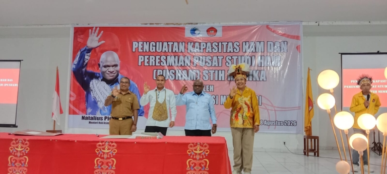 Menteri HAM Natalius Pigai Resmikan Pusat Studi HAM Pertama di Papua Tengah