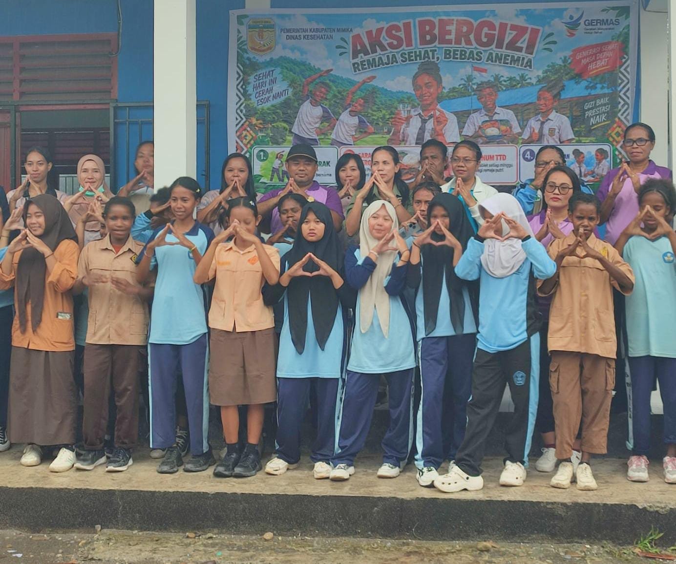 Dinkes Mimika Perkuat Pencegahan Anemia Remaja Putri melalui Aksi Bergizi di SMP Negeri 6 Timika