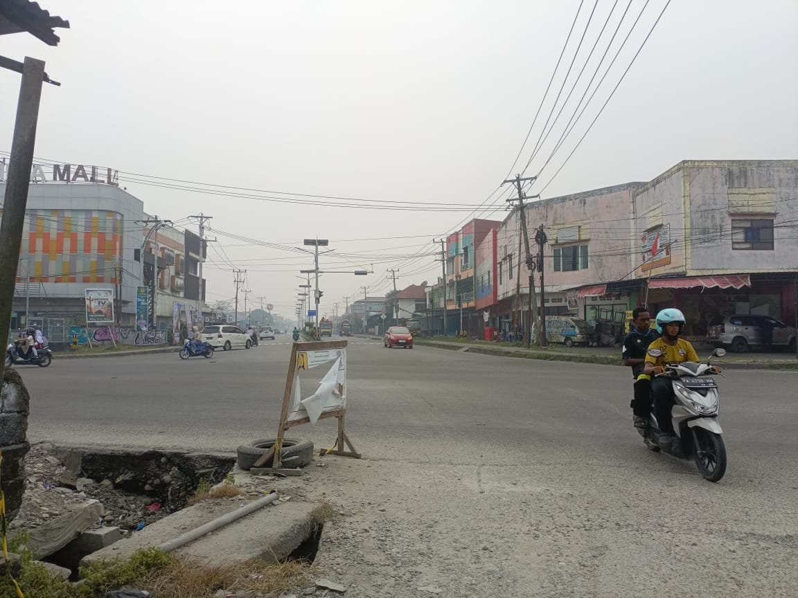 BMKG: Kualitas Udara Mimika Masih Tidak Sehat, Asap Papua Selatan Butuh 12–40 Jam ke Timika 1 BMKG: Kualitas Udara Mimika Masih Tidak Sehat, Asap Papua Selatan Butuh 12–40 Jam ke Timika