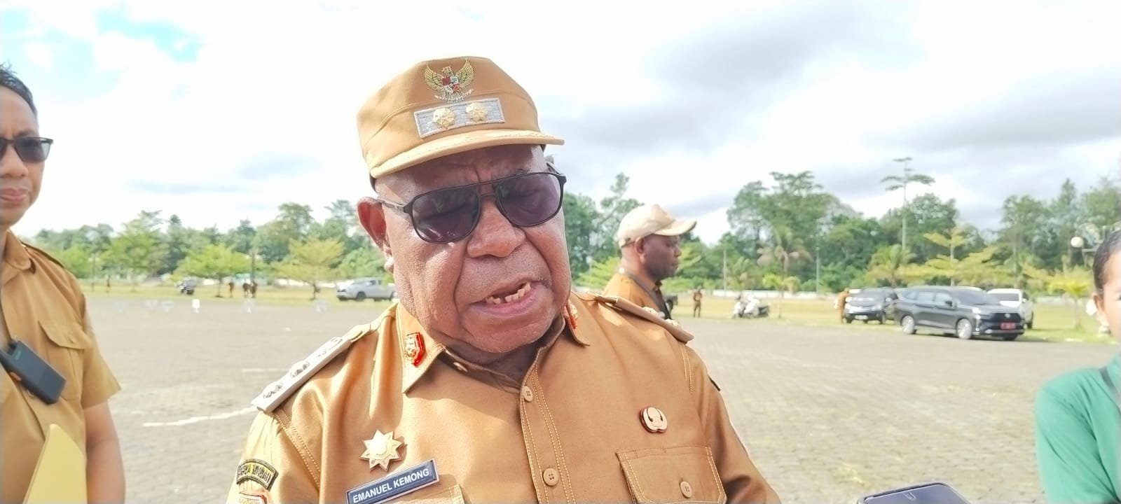 Wakil Bupati Mimika Minta OPD Percepat Realisasi Anggaran dan Pekerjaan Fisik 1 Wakil Bupati Mimika Minta OPD Percepat Realisasi Anggaran dan Pekerjaan Fisik